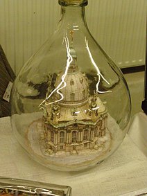 Frauenkirche im Weinballon