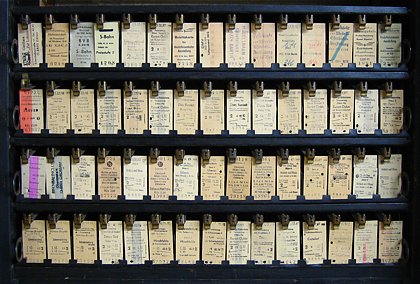 Fahrkartenschrank aus Deutsch-Ossig