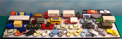 Fahrzeugparade der ehemaligen Borgward-Werke als "Bremer Collection"