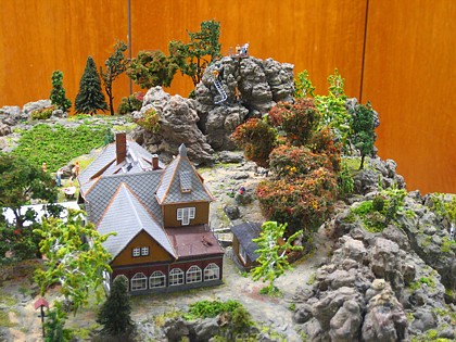 Berggipfel vom "T&ouml;pfer" mit Bergbaude