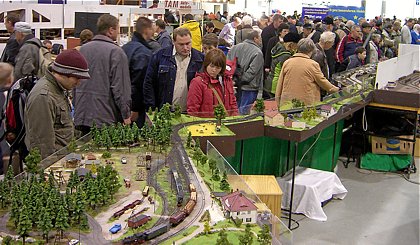 Besucher an unserer Modulanlage