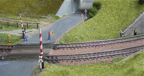 Präzisionsnivellement mit Invarlatten und Digitalnivelliergerät