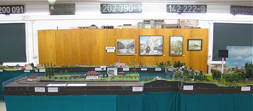 ZiMEC-Schmalspurmodule mit dem Jonsdorfer Streckenast ZiMEC-Schmalspurmodule mit dem Jonsdorfer Streckenast