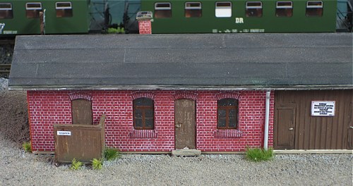 ehemalige Toiletten im Bf Bertsdorf ehemalige Toiletten im Bf Bertsdorf