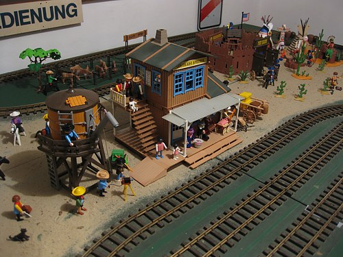Mit Playmobil durch den Wilden Westen