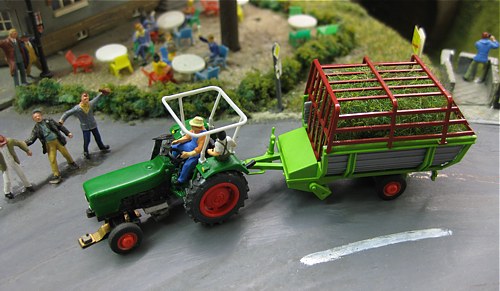 Straßenverkehr mit dem Faller-Car-System Straßenverkehr mit dem Faller-Car-System
