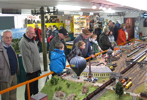 Ausstellungsbesucher Ausstellungsbesucher