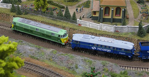 Hier als Ausschnitt nochmals SP45 und ST44 gemeinsam abgelichtet Hier als Ausschnitt nochmals SP45 und ST44 gemeinsam abgelichtet