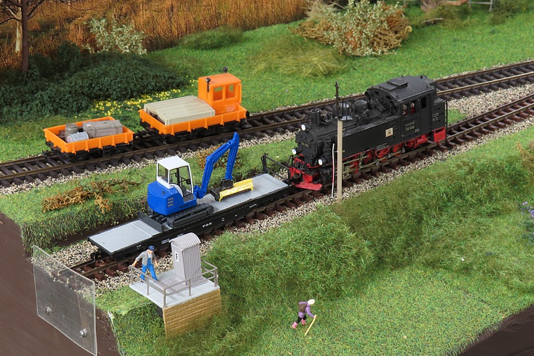 Grünschnittarbeiten bei der Zittauer Schmalspurbahn Grünschnittarbeiten bei der Zittauer Schmalspurbahn