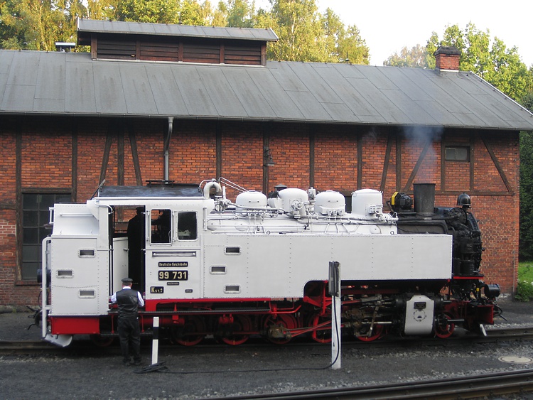 Altbau VIIK 99 731 im Fotografieranstrich