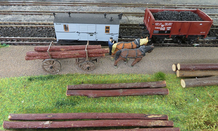 Holztransport mit "Zwei PS"