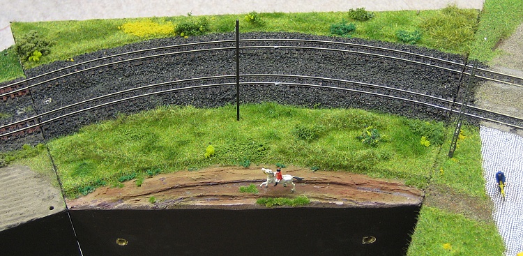 Bogenmodul mit Feldweg und Reiter